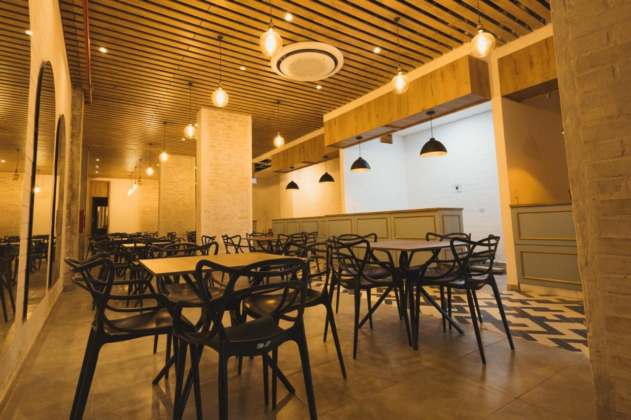 Altio Hotel Cali Exterior photo